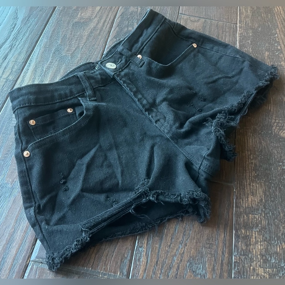 Almost Famous Juniors Shorts